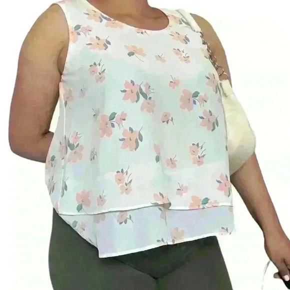 Y2K Floral White Layered Classy Blouse - Picture 4 of 6